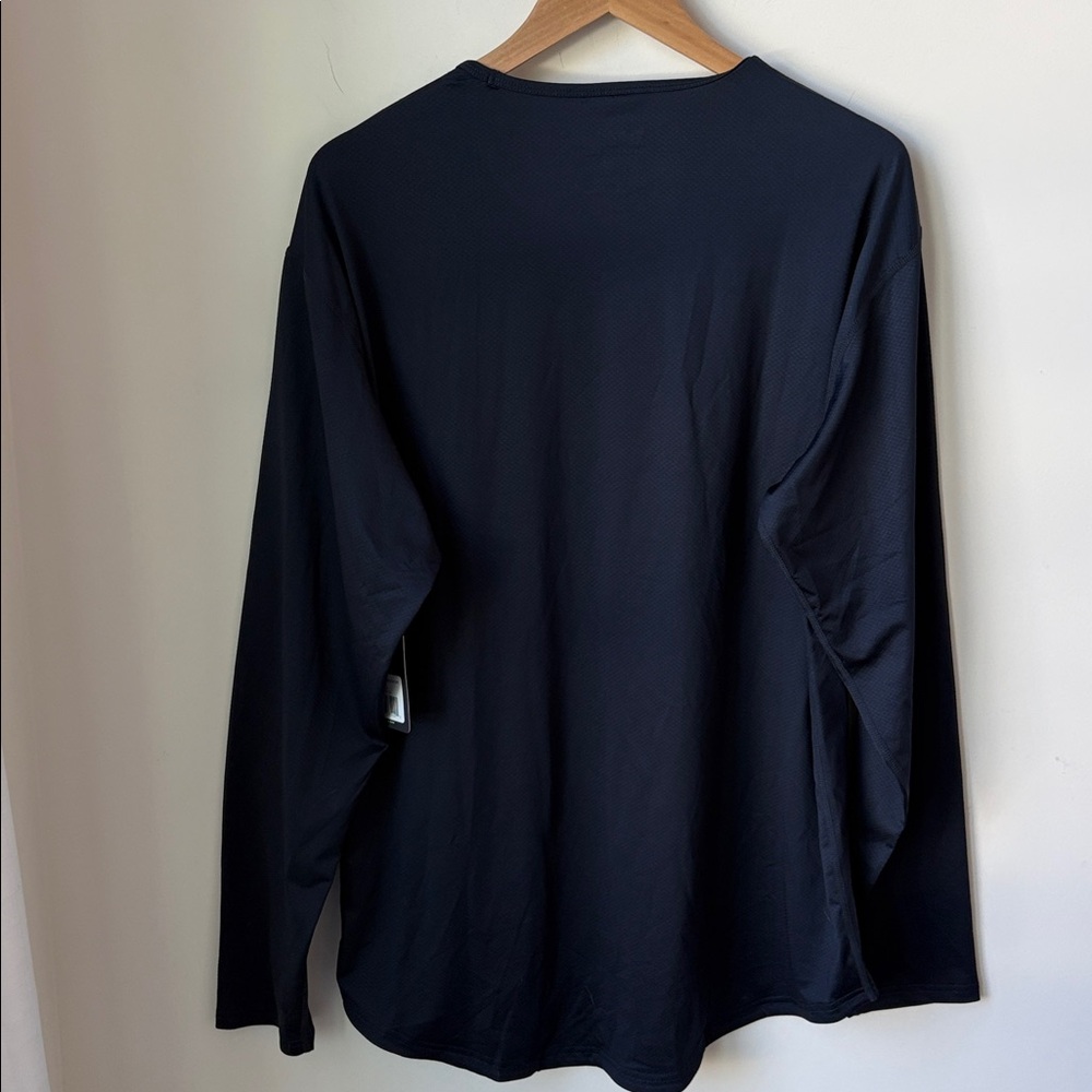 NWT BYLT Performance Drop Cut Long Sleeve Shirt in Navy Casual Athletic Size XL - Picture 3 of 10
